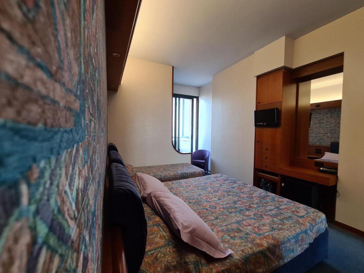 Hotel Sabra Senigallia Extérieur photo